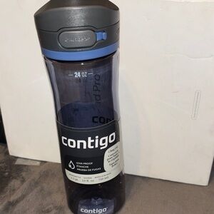Contigo Black and Blue Water Bottle